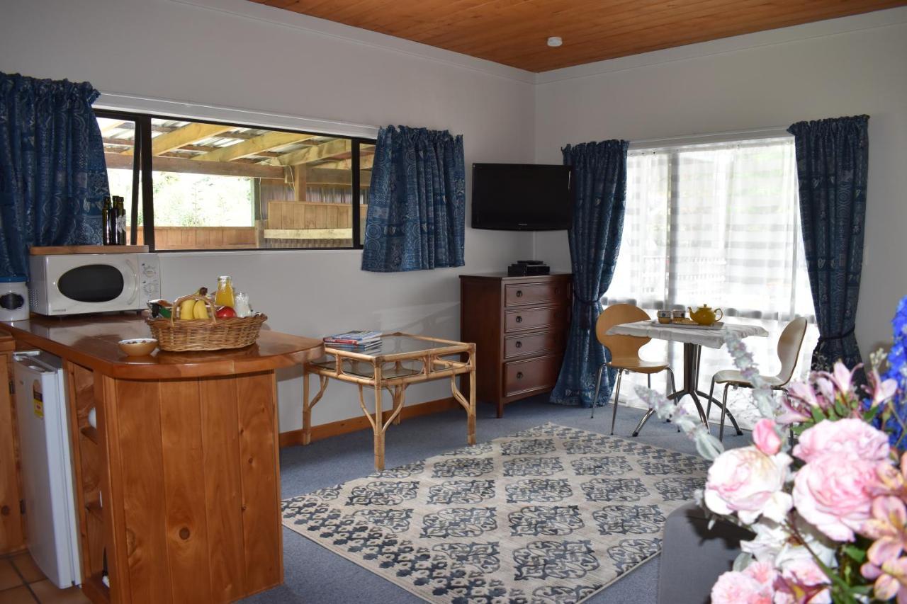 Bed and Breakfast Olivista Masterton Zewnętrze zdjęcie